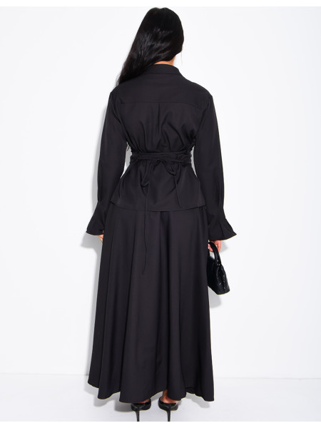 Ensemble jupe taille haute évasée et chemise à nouer dans le dos