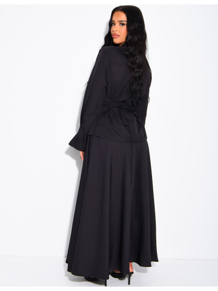 Ensemble jupe taille haute évasée et chemise à nouer dans le dos