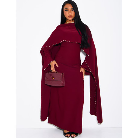 Robe longue ajustée à cape perlée