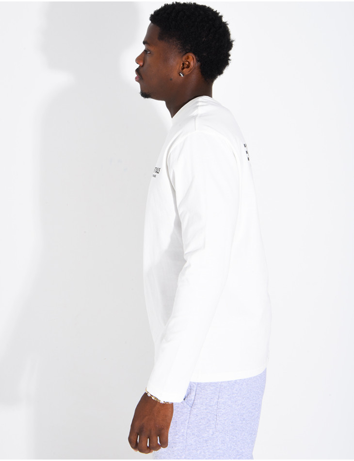 "Essentials" long-sleeved T-shirt