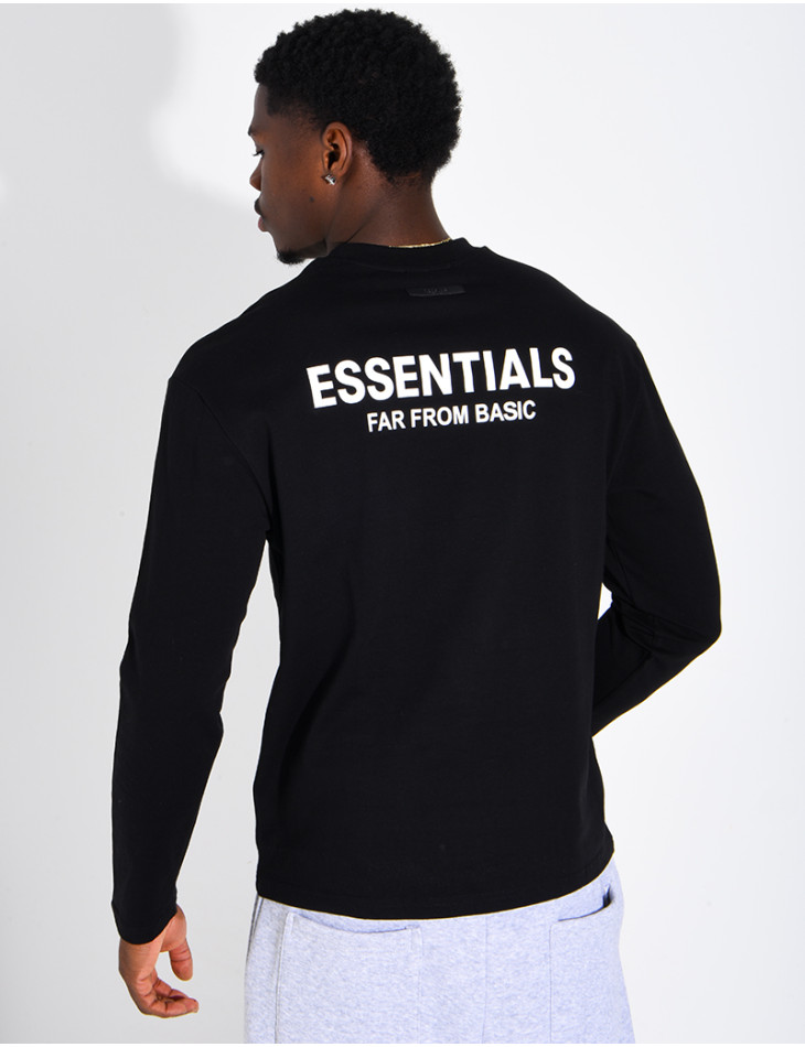 "Essentials" long-sleeved T-shirt