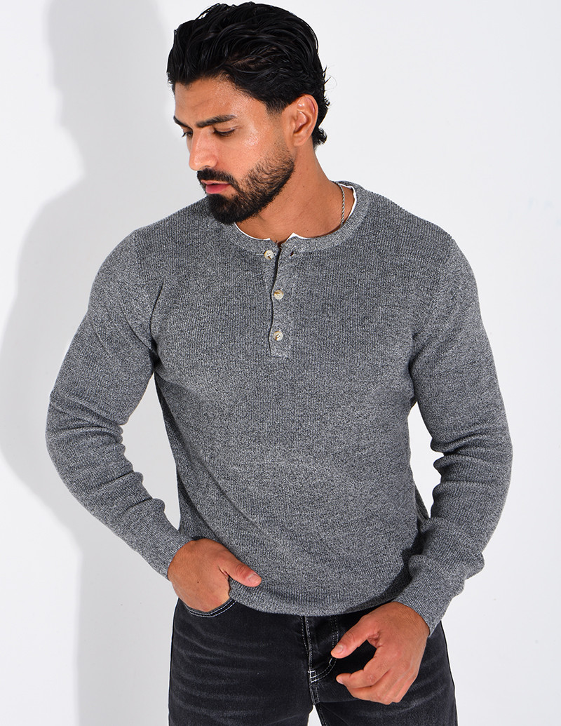 Pull col rond boutonné en...