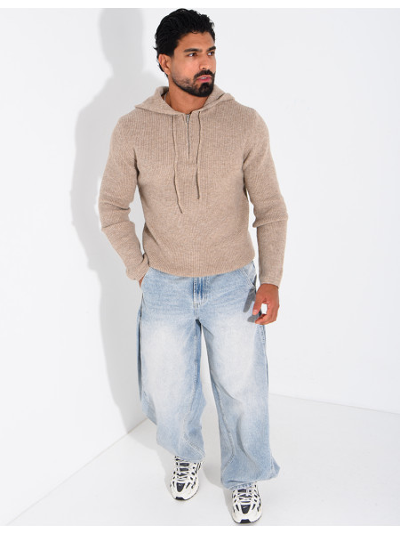 Pull en laine à capuche