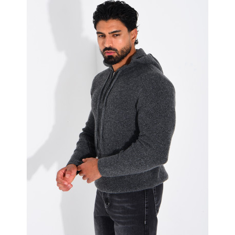 Pull en laine à capuche