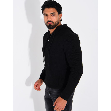 Pull en laine à capuche