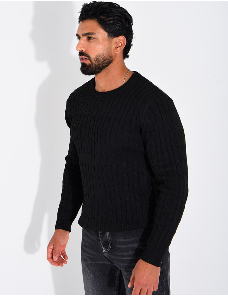Pull en maille torsadée