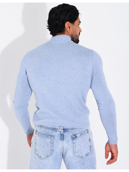 Pull fin col montant