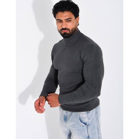 Pull fin col montant