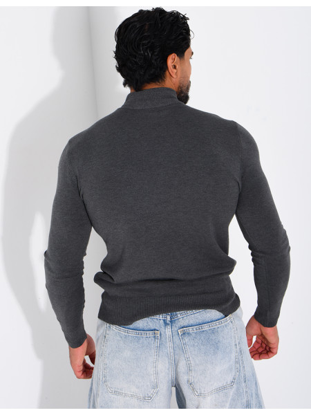 Pull fin col montant