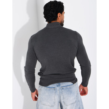 Pull fin col montant