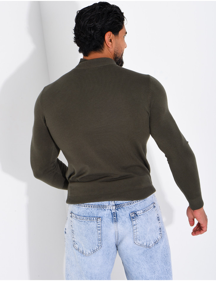 Pull fin col montant