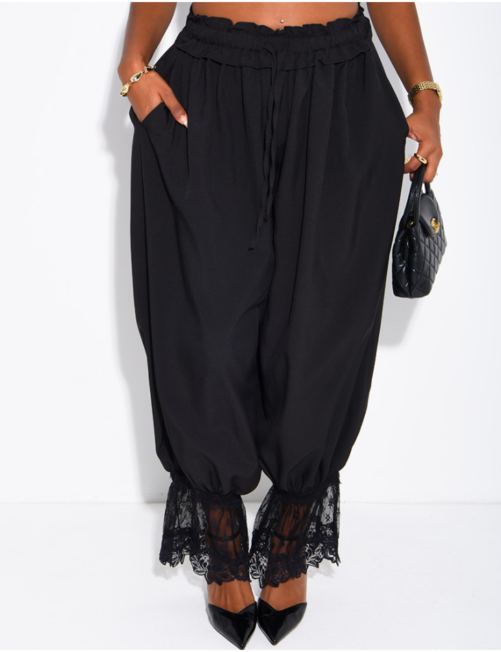 Pantalon bouffant fluide à finitions dentelle