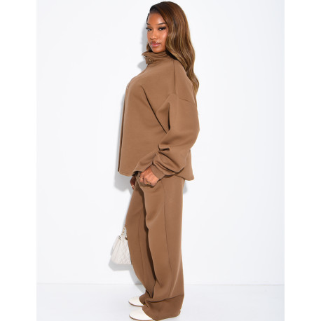 Ensemble pantalon et pull à col zippé