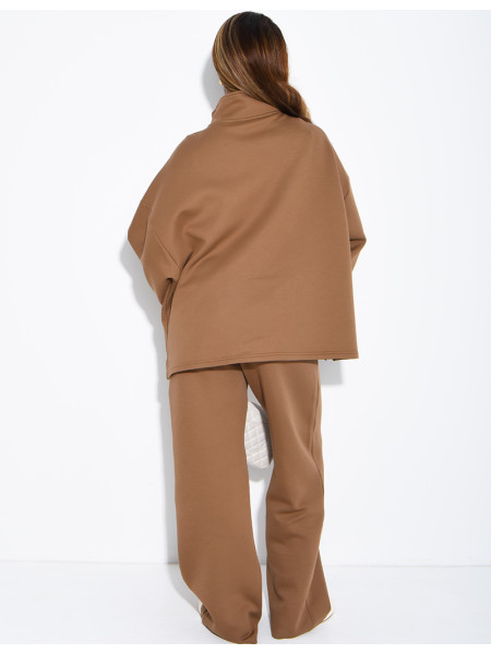 Ensemble pantalon et pull à col zippé