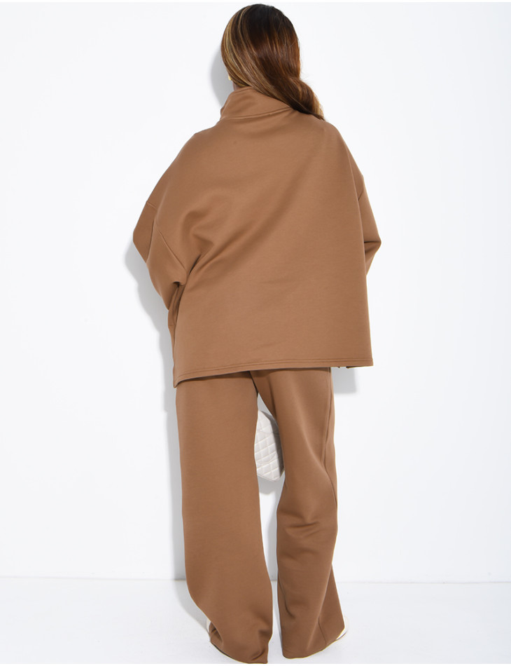Ensemble pantalon et pull à col zippé
