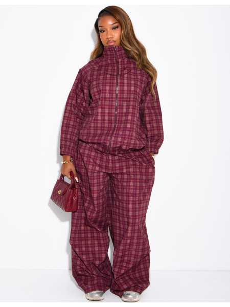 Ensemble à carreaux pantalon et veste zippé