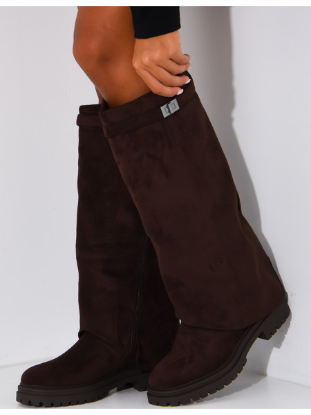 Suede boots with a flap