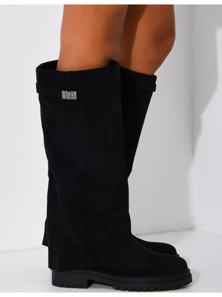 Wildlederstiefel mit Überschlag