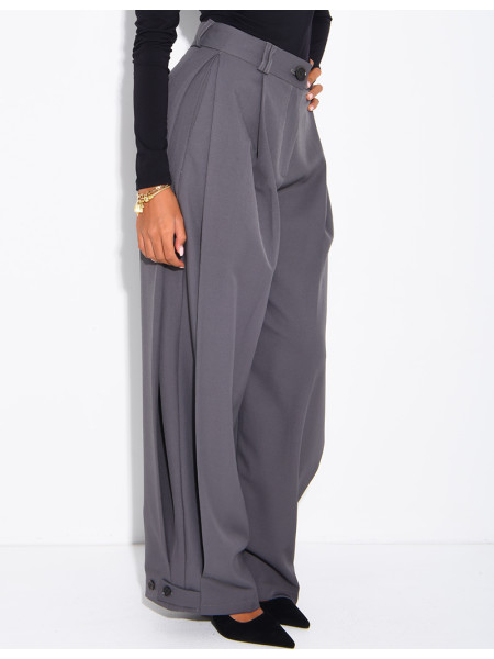 Pantalon de tailleur bouffant à boutons aux chevilles