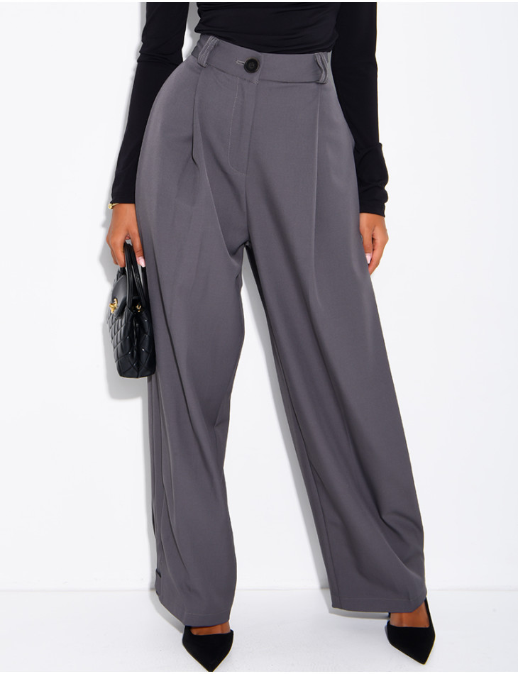 Pantalon de tailleur bouffant à boutons aux chevilles
