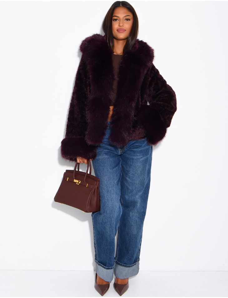 Veste courte en fausse fourrure