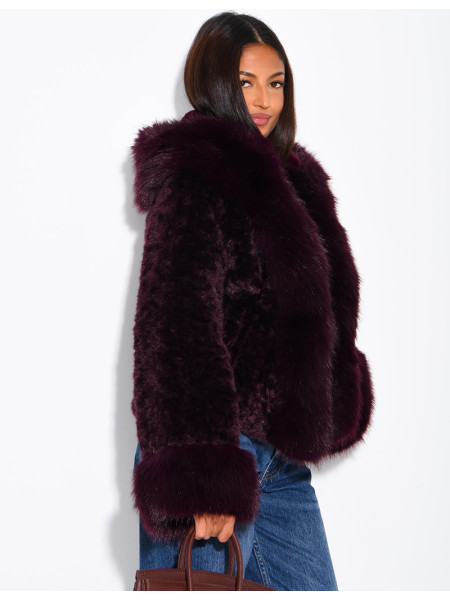 Veste courte en fausse fourrure