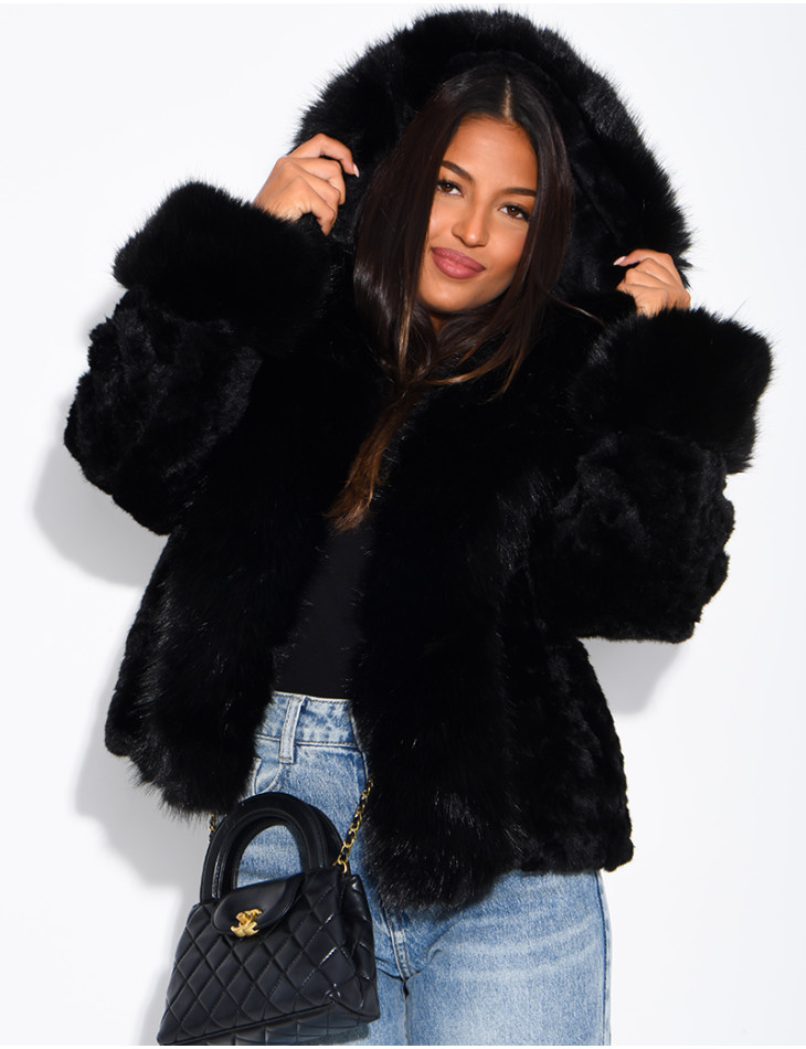 Veste courte en fausse fourrure