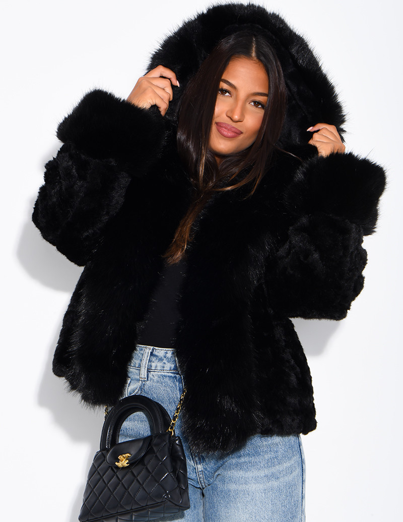 Veste courte en fausse...