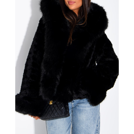 Veste courte en fausse fourrure