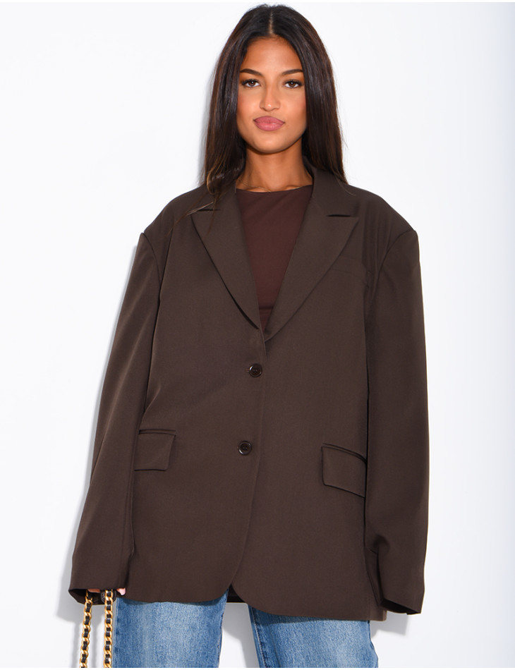 Oversized boyfriend-style blazer