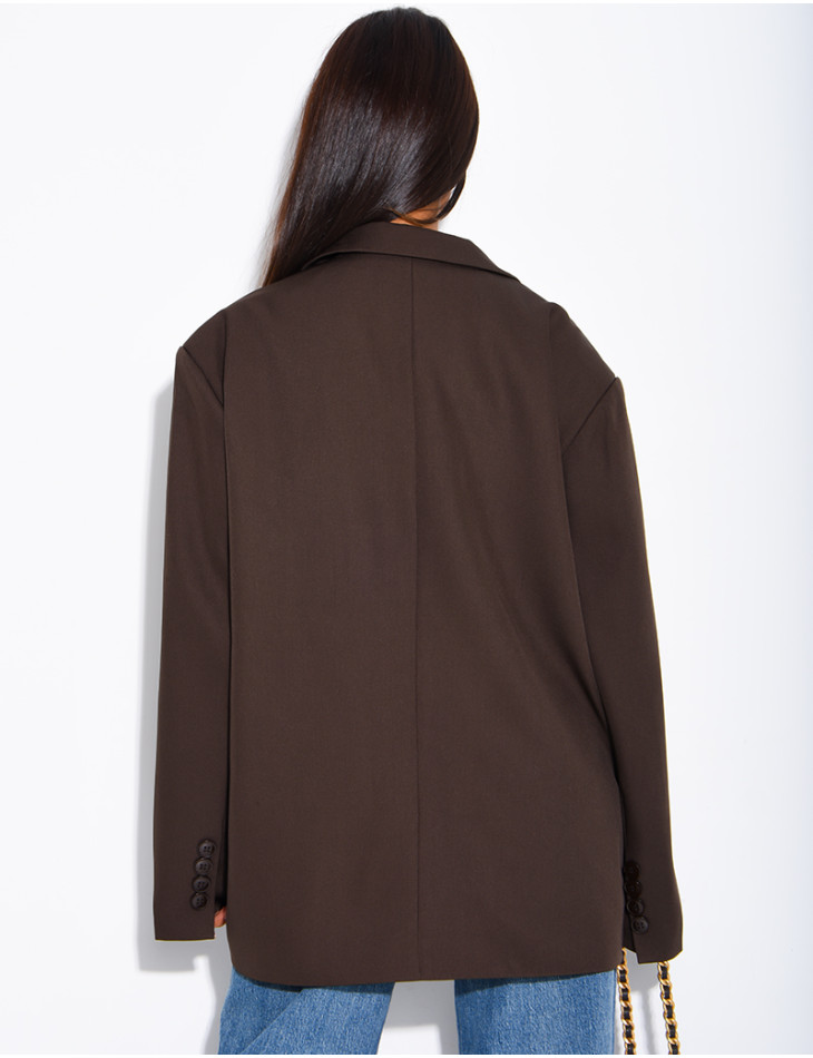 Oversized boyfriend-style blazer