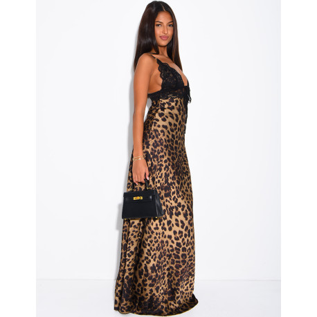 Langes Kleid aus Satin mit Leopardenmuster und Spitze