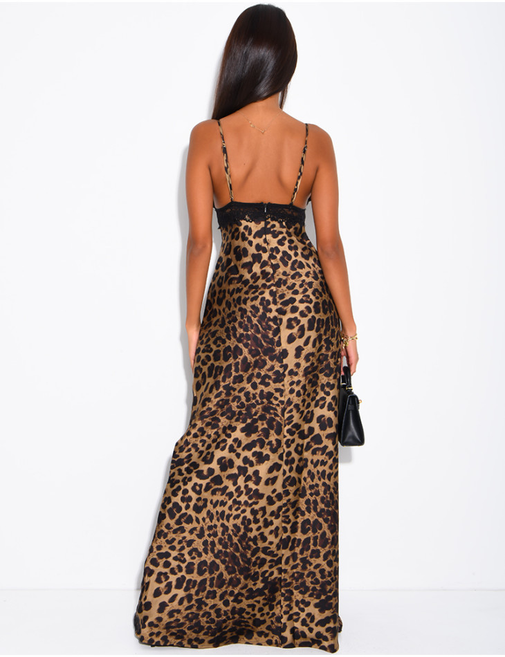 Langes Kleid aus Satin mit Leopardenmuster und Spitze