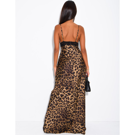 Langes Kleid aus Satin mit Leopardenmuster und Spitze