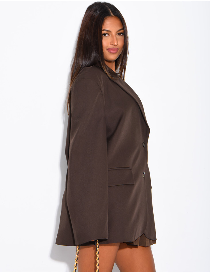 Oversized boyfriend-style blazer