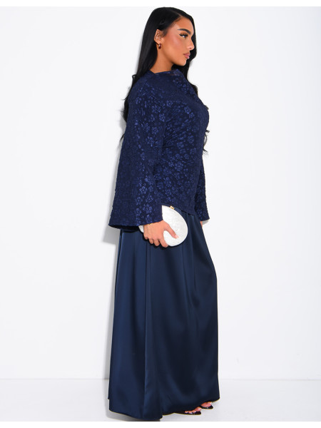 Ensemble jupe longue en satin et top texturé à nouer