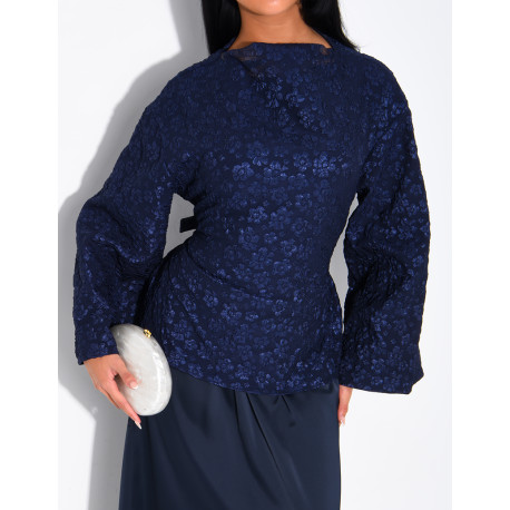 Ensemble jupe longue en satin et top texturé à nouer