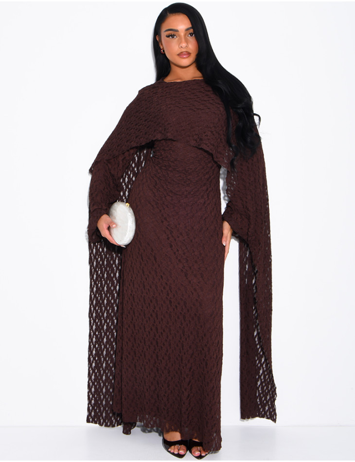 Robe en dentelle doublée avec châle assorti