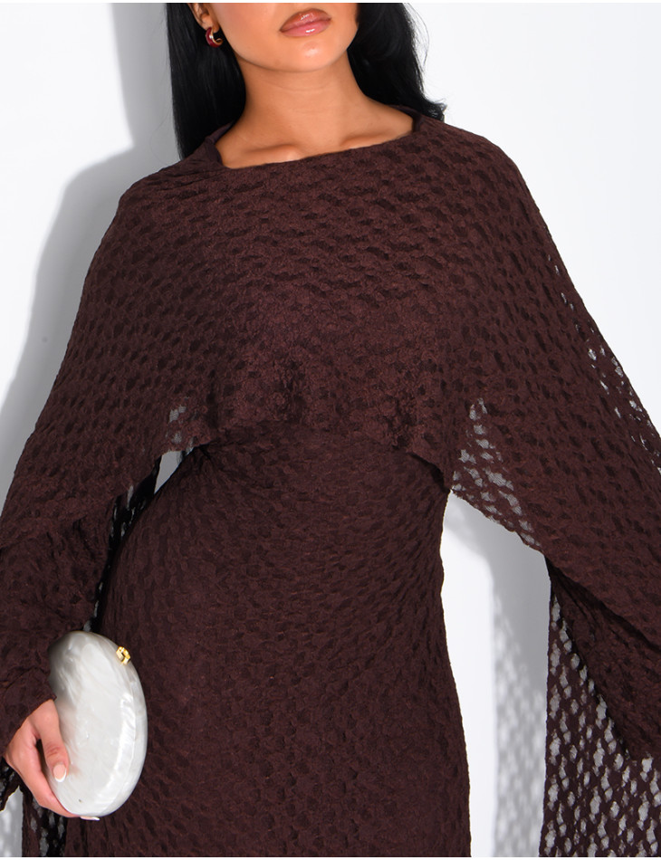 Robe en dentelle doublée avec châle assorti