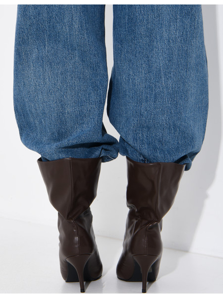 Bottes à talons en similicuir plissé