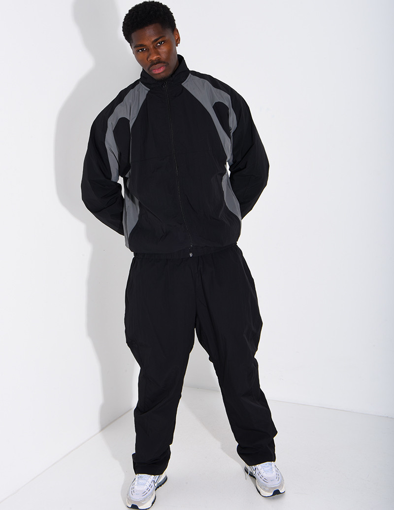 Ensemble de jogging...