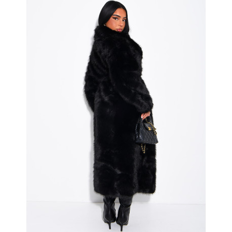 Manteau très long en fausse fourrure et ceinture