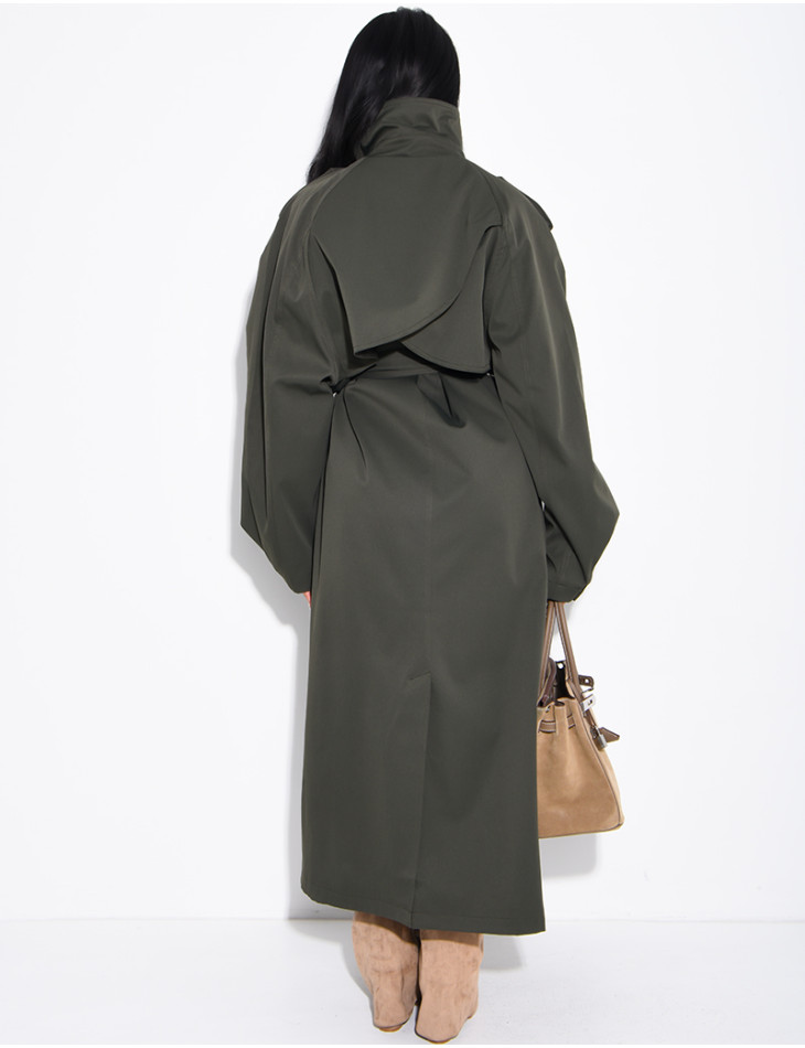 Langer, Oversize-Trenchcoat mit Stehkragen und Gürtel in der Taille