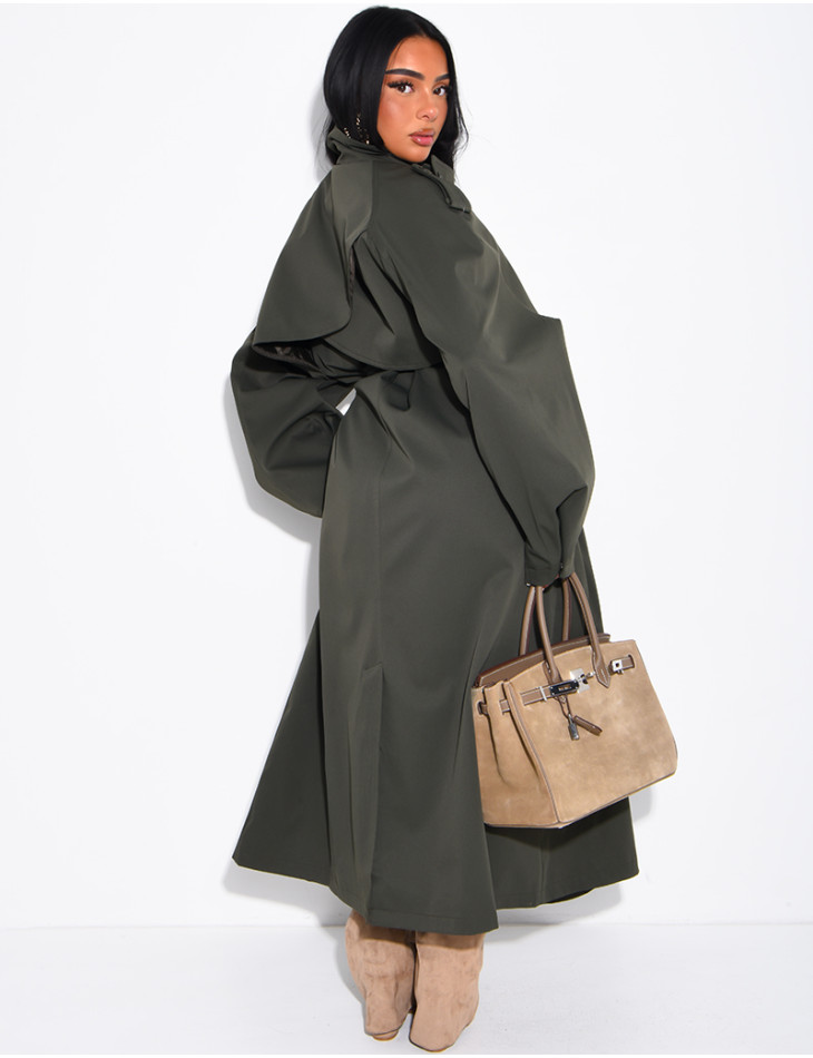 Langer, Oversize-Trenchcoat mit Stehkragen und Gürtel in der Taille