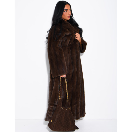 Manteau très long en fausse fourrure premium