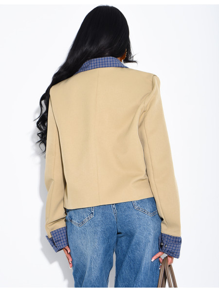 Kurze Jacke mit kariertem Kragen und Einsätzen