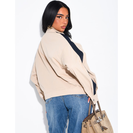 Wasserdichte Jacke mit Kontraststreifen