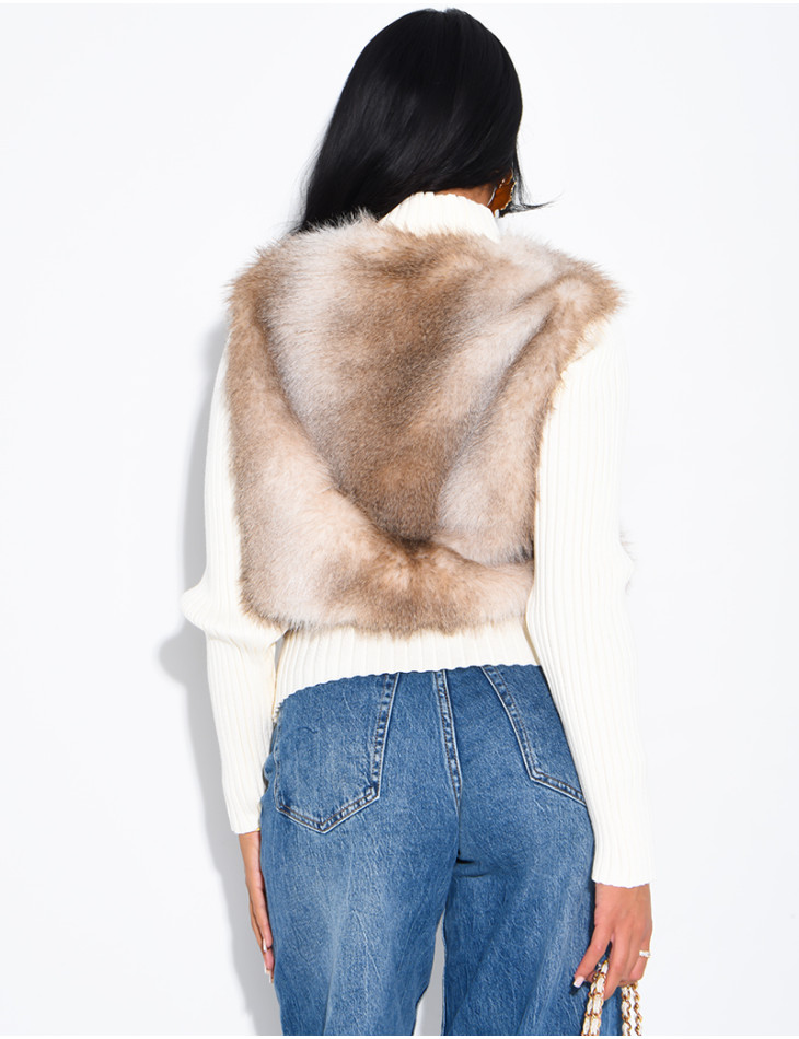 Short ribbed cardigan with fur inserts