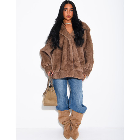 Oversize-Jacke aus Kunstfell mit Kapuze