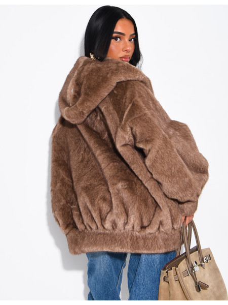 Oversize-Jacke aus Kunstfell mit Kapuze